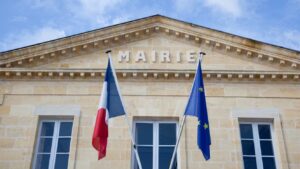 Mairie-refus-panneaux-photovoltaiques-recours-Altea-Groupe